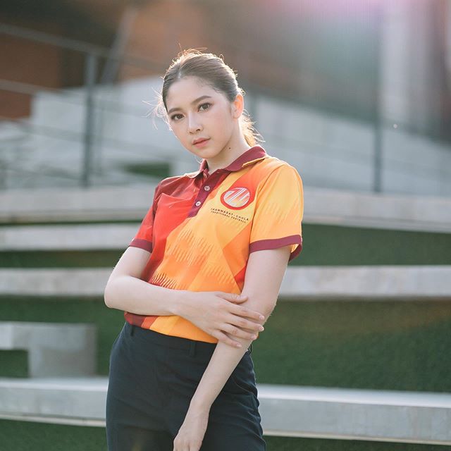 น้องโบ เพ็ญบุญญา จันทนสุรคน เชียร์ลีดเดอร์ มหาวิทยาลัยธรรมศาสตร์ รุ่นที่ 74